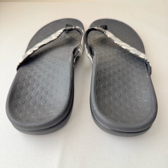 VIONIC Tide II Womens Flip Flops Size 10 Sequins Sandals Thong Slip On Black - Picture 11 of 14